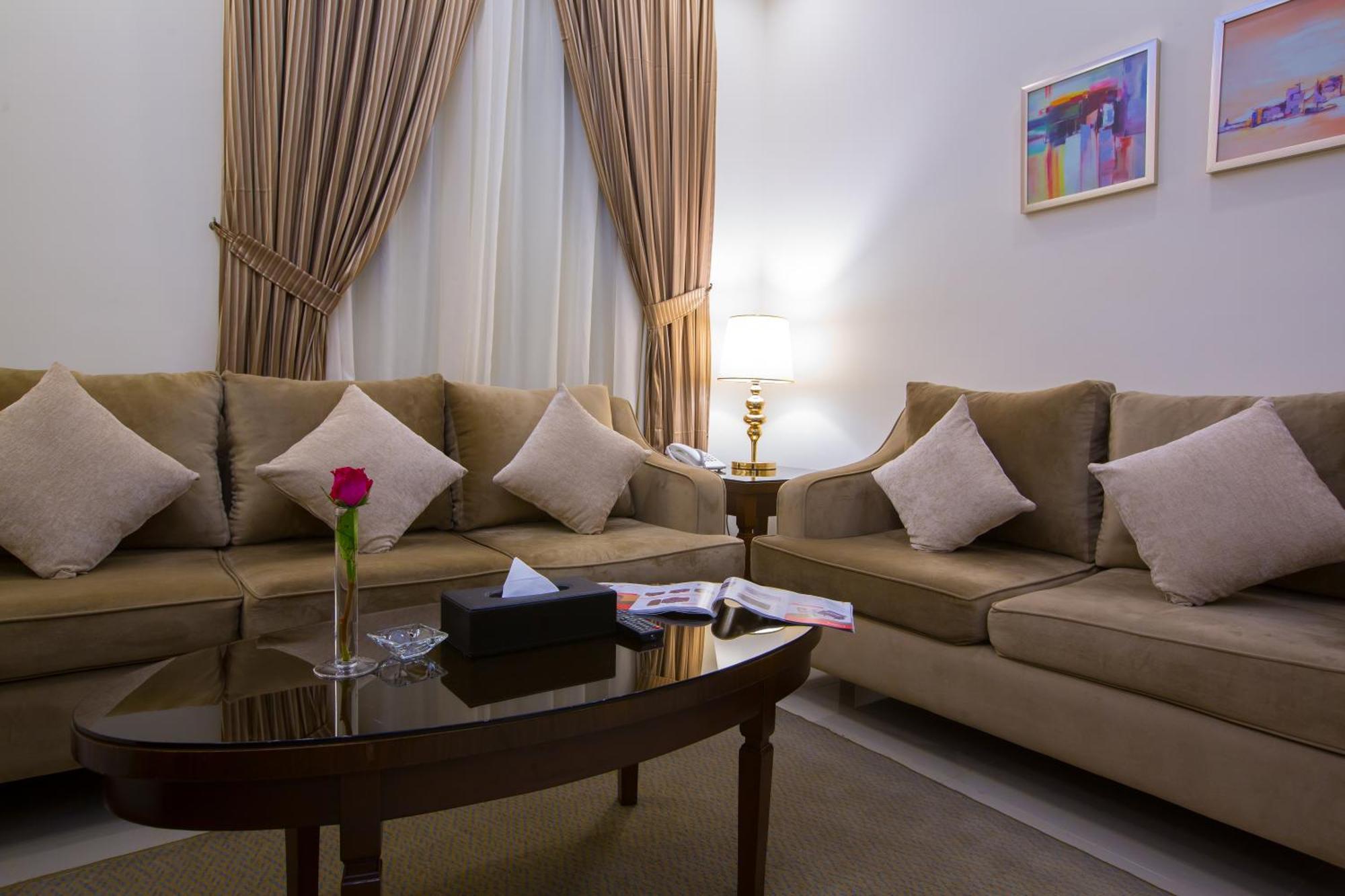 Sun Park Hotel Suites Джедда Экстерьер фото