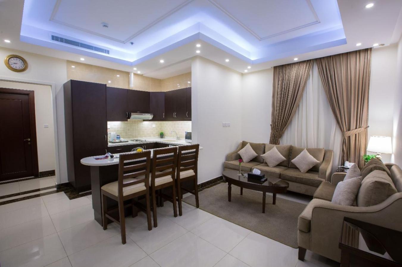 Sun Park Hotel Suites Джедда Экстерьер фото